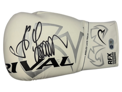 OLEKSANDR USYK SIGNED WHITE RIVAL BOXING GLOVE UNDISPUTED CHAMP (ACG CERT AG18895)-1