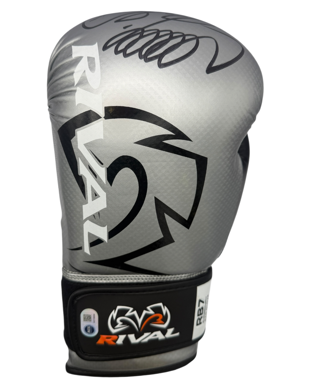 OLEKSANDR USYK SIGNED SILVER RIVAL BOXING GLOVE UNDISPUTED CHAMP (ACG CERT AG18898)