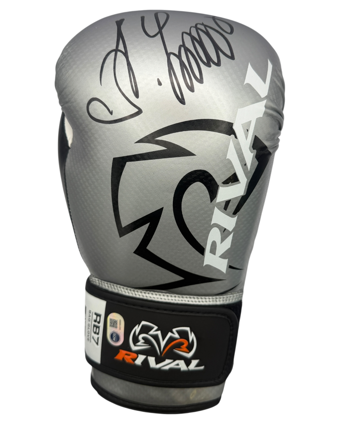 OLEKSANDR USYK SIGNED SILVER RIVAL BOXING GLOVE UNDISPUTED CHAMP (ACG CERT AG18899)-1