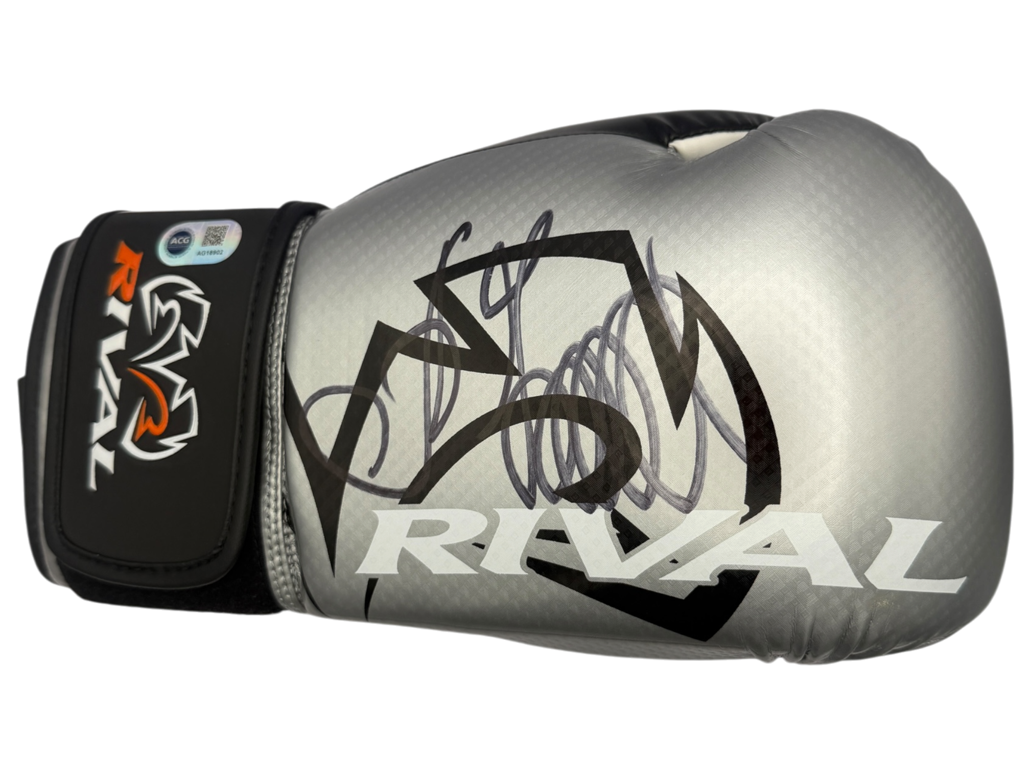 OLEKSANDR USYK SIGNED SILVER RIVAL BOXING GLOVE UNDISPUTED CHAMP (ACG CERT AG18902)
