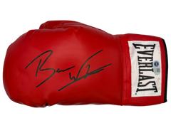 BEN WHITTAKER THE SURGEON SIGNED RED EVERLAST BOXING GLOVE (ACG CERT AG19005)-1