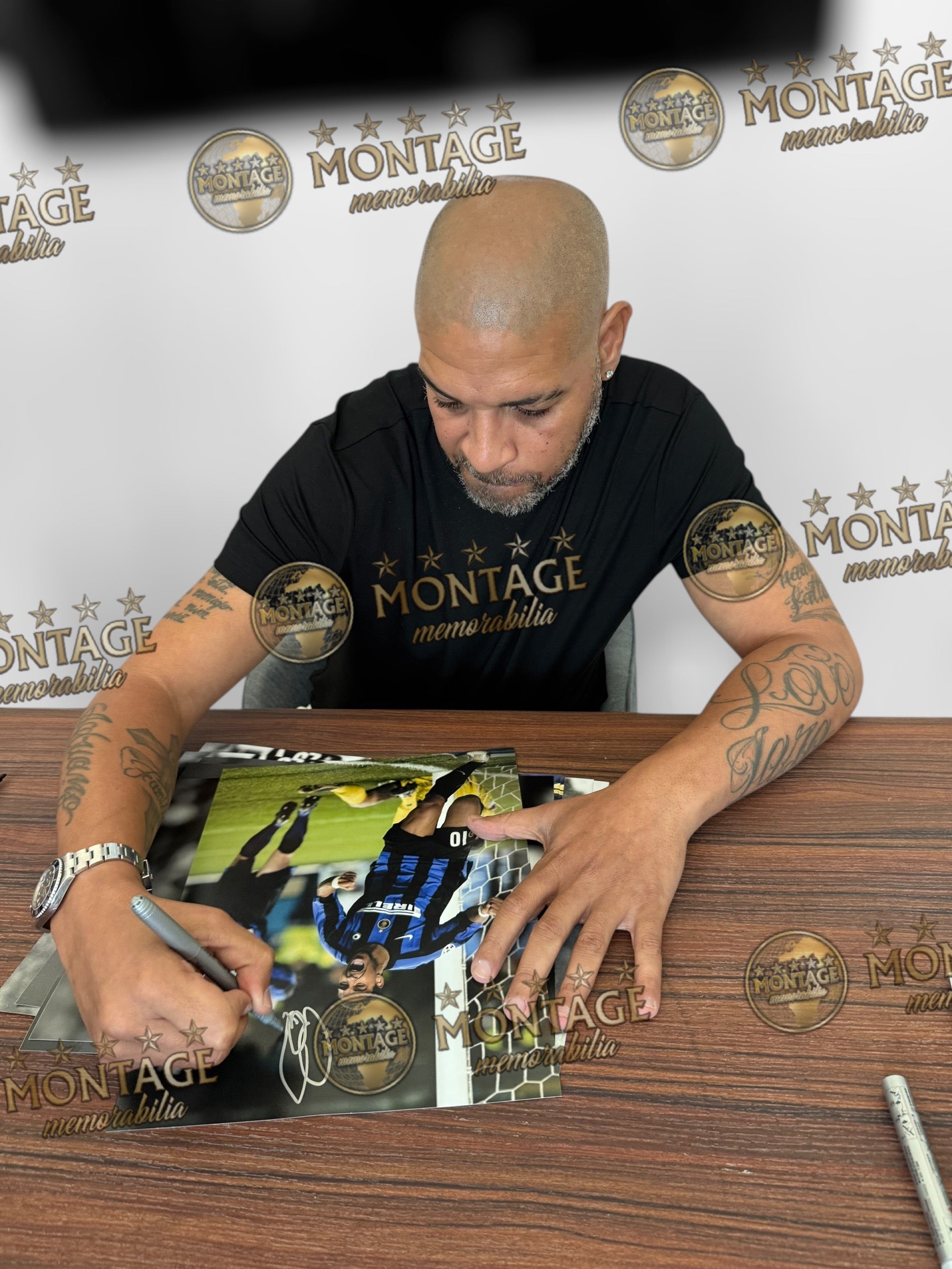 ADRIANO SIGNED INTER MILAN LEGEND 14x11 PHOTO (ACG CERT AG17317)