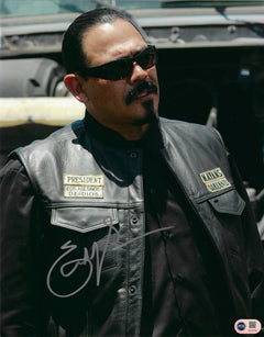 EMILIO RIVERA SIGNED ALVAREZ SONS OF ANARCHY MAYANS 14x11 PHOTO (ACG CERT AG16726)-1