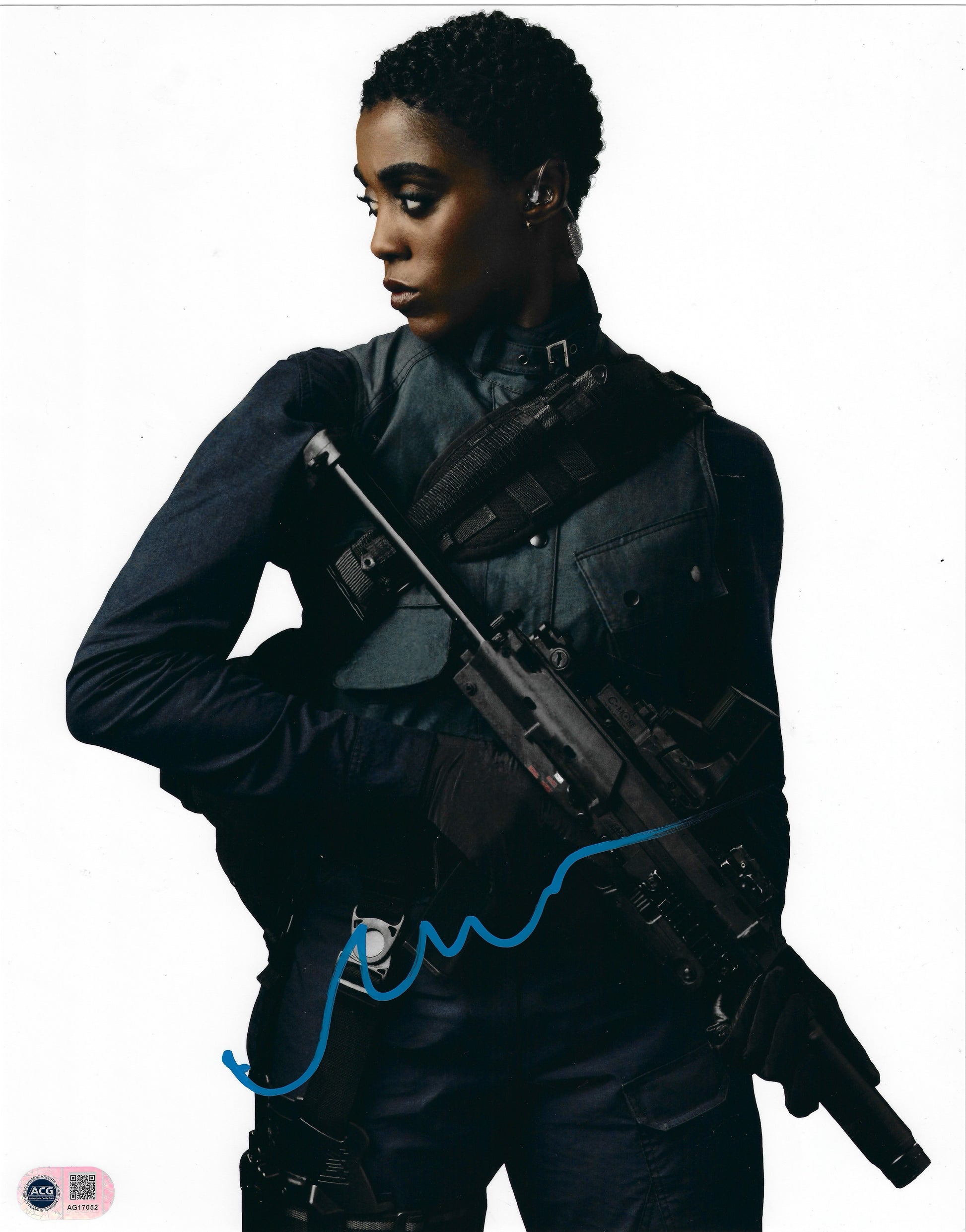 LASHANA LYNCH SIGNED JAMES BOND NO TIME TO DIE 14x11 PHOTO (ACG CERT AG17052)-1