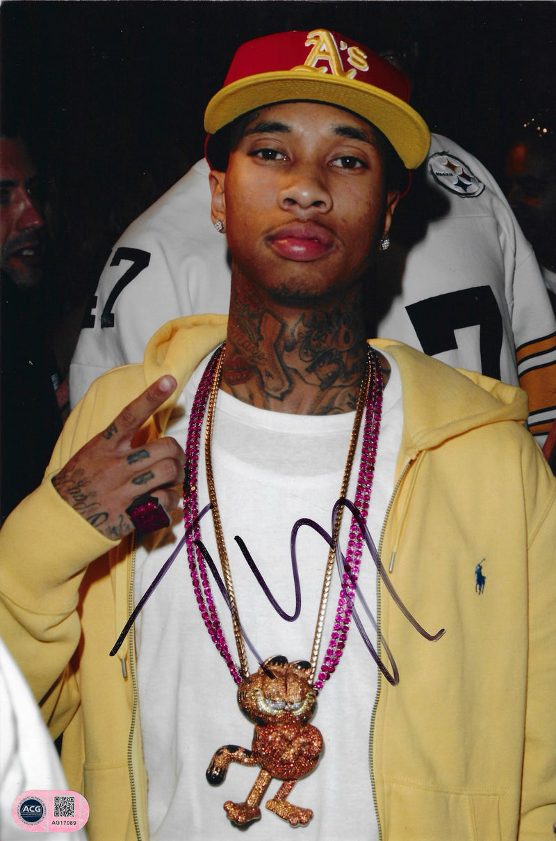 TYGA SIGNED RAPPER YOUNG MONEY 12x8 PHOTO (ACG CERT AG17089)-1