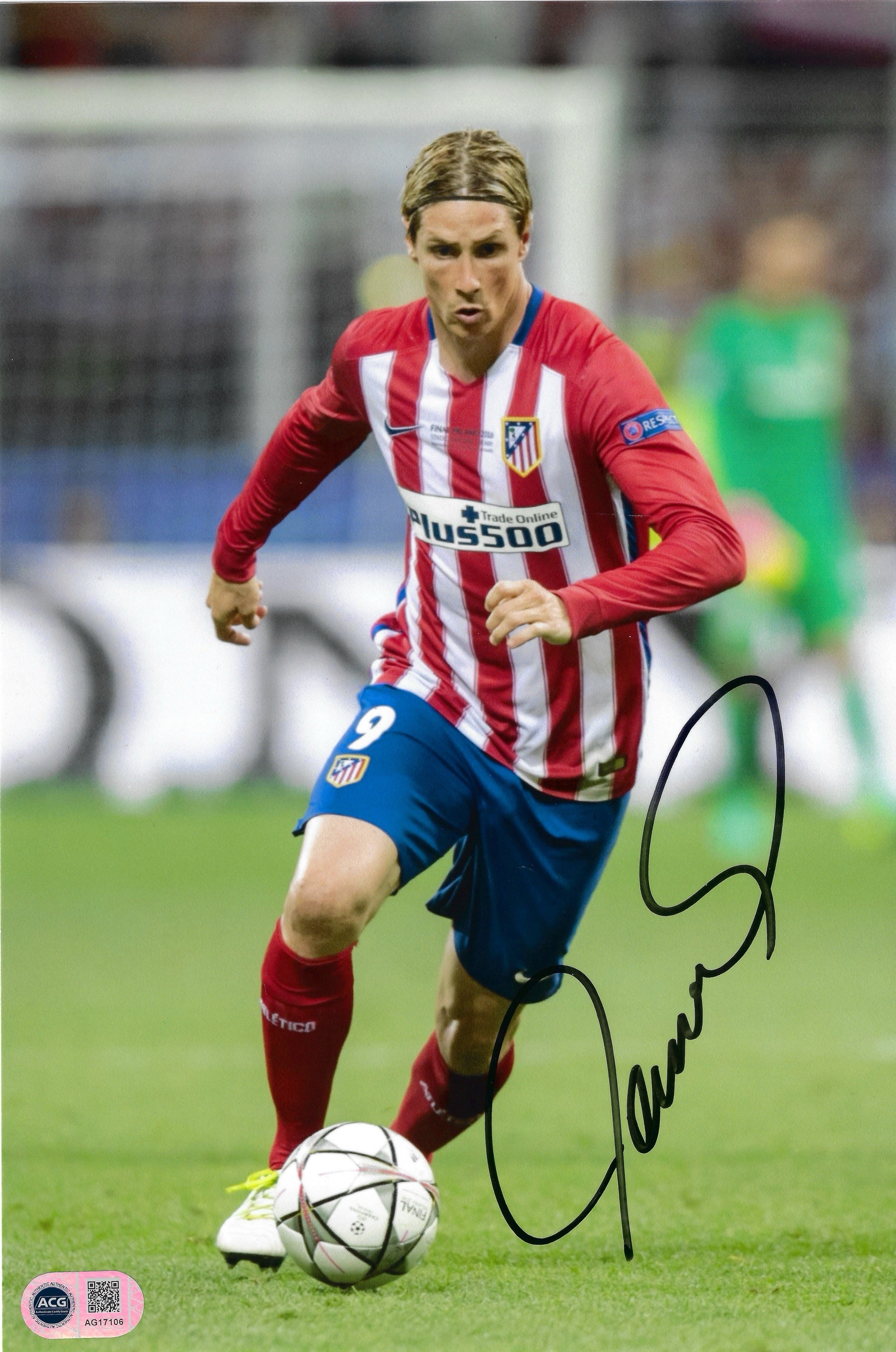 FERNANDO TORRES SIGNED ATLETICO MADRID 12x8 PHOTO (ACG CERT AG17106)