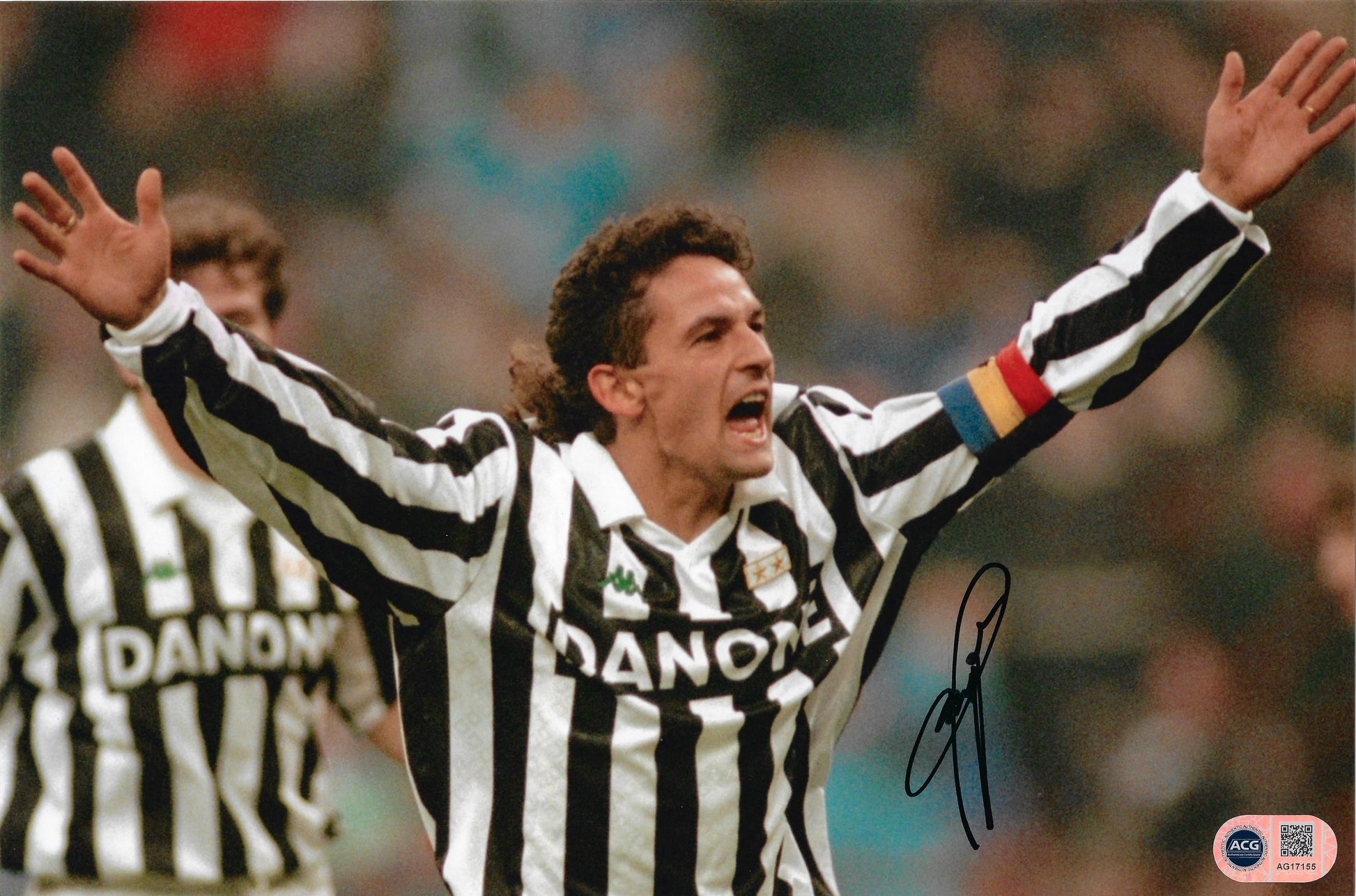 ROBERTO BAGGIO SIGNED 12x8 JUVENTUS ITALY LEGEND PHOTO (ACG CERT AG17155)-1