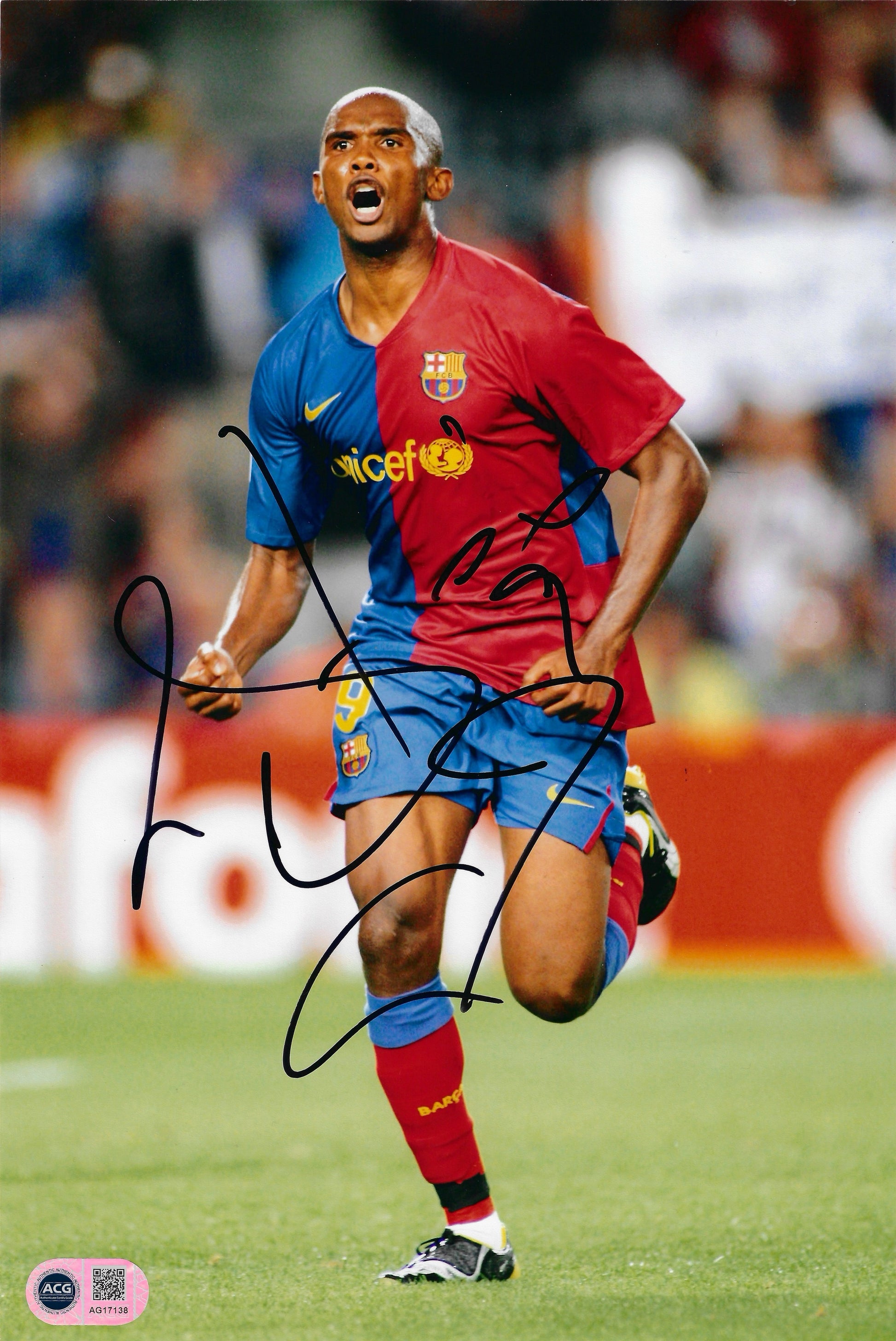 SAMUEL ETO'O SIGNED FC BARCELONA CAMEROON 12x8 PHOTO (ACG CERT AG17138)-1