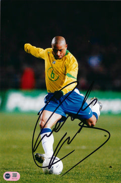 ROBERTO CARLOS SIGNED BRAZIL LEGEND 12X8 PHOTO (ACG CERT AG17133)-1