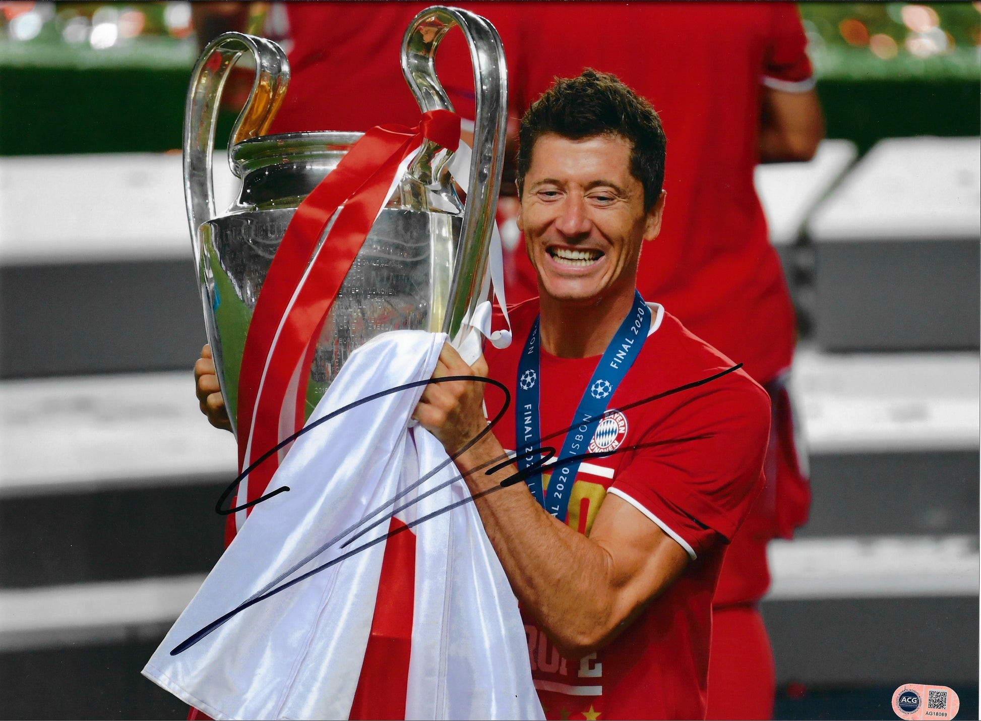 ROBERT LEWANDOWSKI SIGNED FC BAYERN MUNCHEN 16x12 PHOTO (ACG CERT AG18069)-1