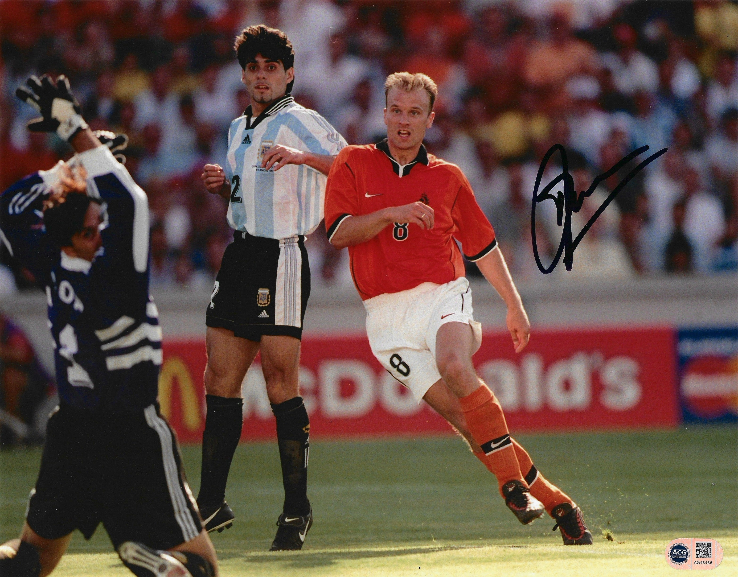 DENNIS BERGKAMP SIGNED HOLLAND WORLD CUP 1998 14X11 PHOTO (ACG WITNESS AG46485)