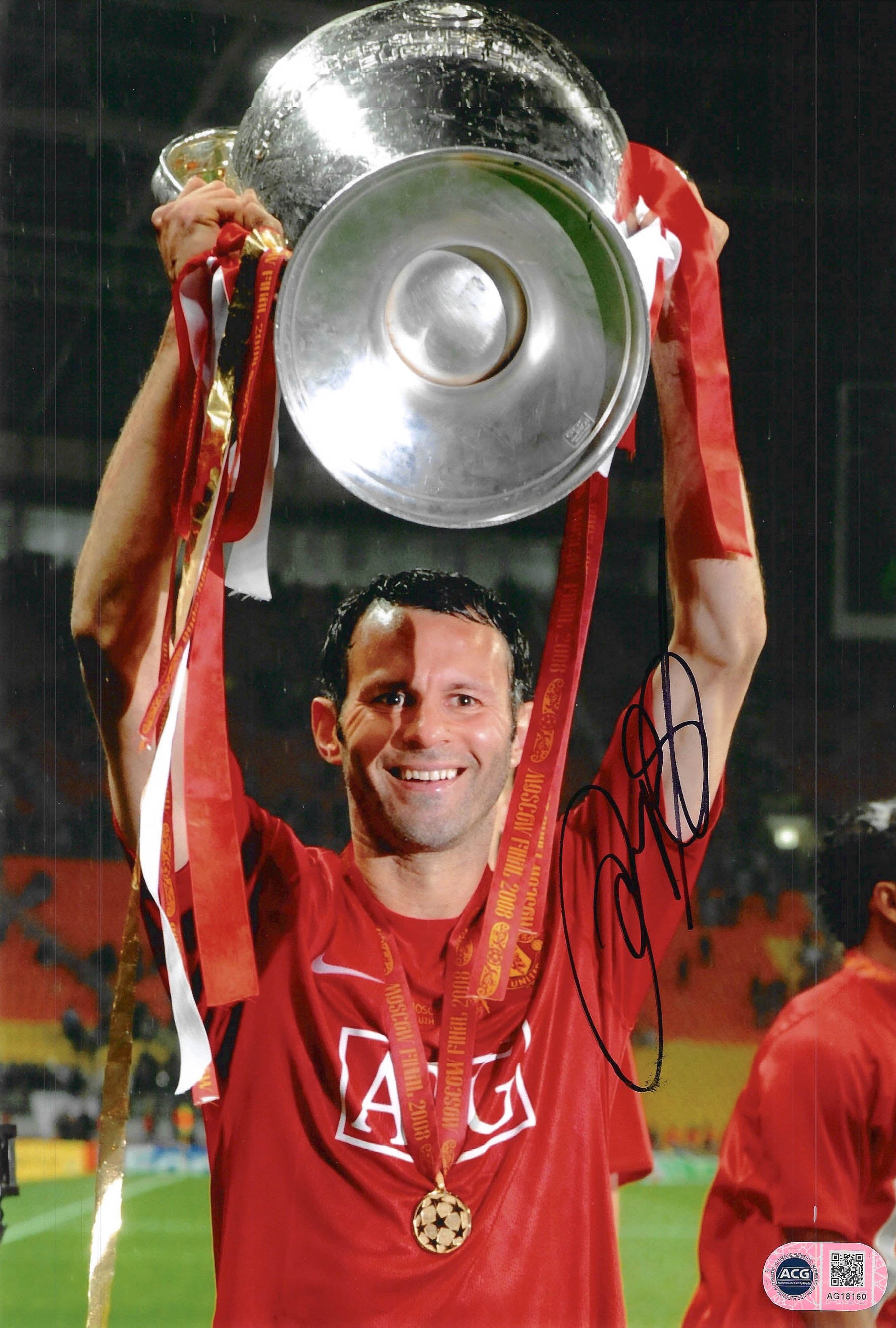 RYAN GIGGS SIGNED MANCHESTER UNITED MOSCOW 12x8 PHOTO (ACG CERT AG18160)-1