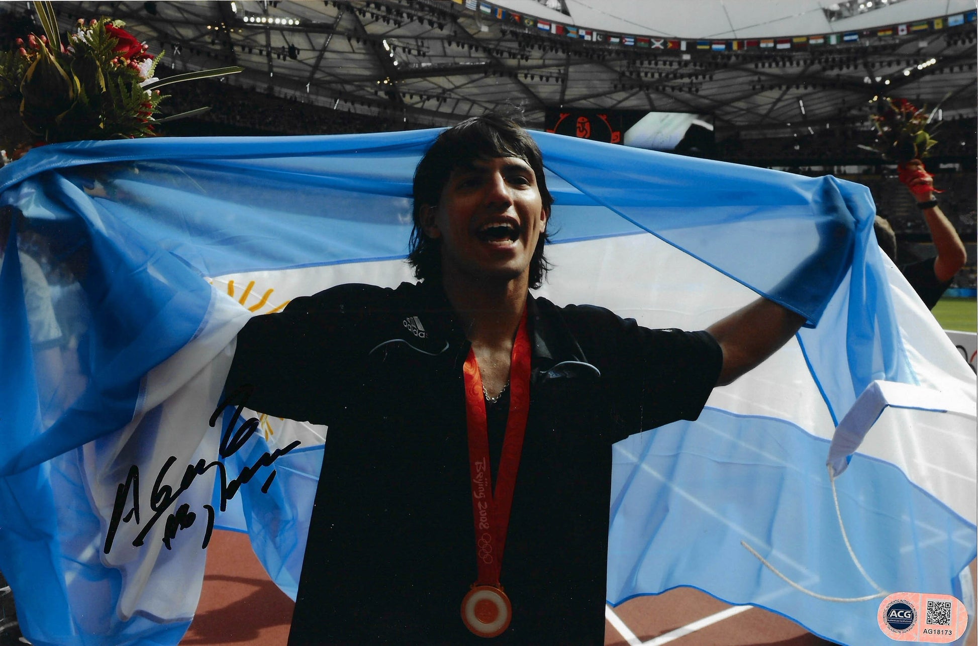 SERGIO AGUERO SIGNED ARGENTINA FOOTBALL 12X8 PHOTO (ACG CERT AG18173)-1