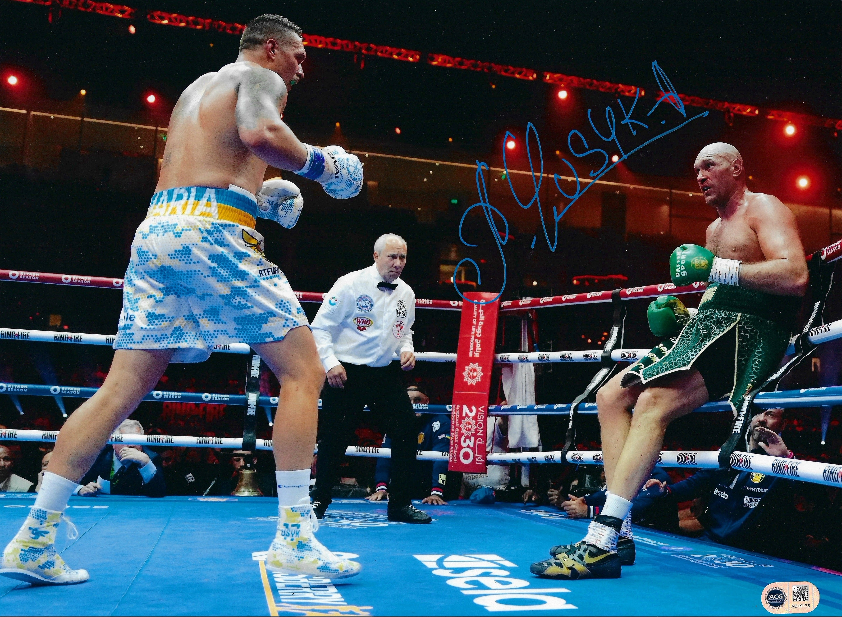 OLEKSANDR USYK SIGNED 16x12 USYK FURY CHAMP PHOTO (ACG CERT AG19175)