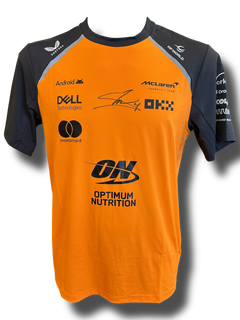 LANDO NORRIS SIGNED MCLAREN CASTORE FORMULA 1 T-SHIRT (ACG CERT AG16977)-1