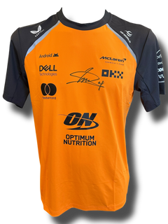 LANDO NORRIS SIGNED MCLAREN CASTORE FORMULA 1 T-SHIRT (ACG CERT AG16978)-1