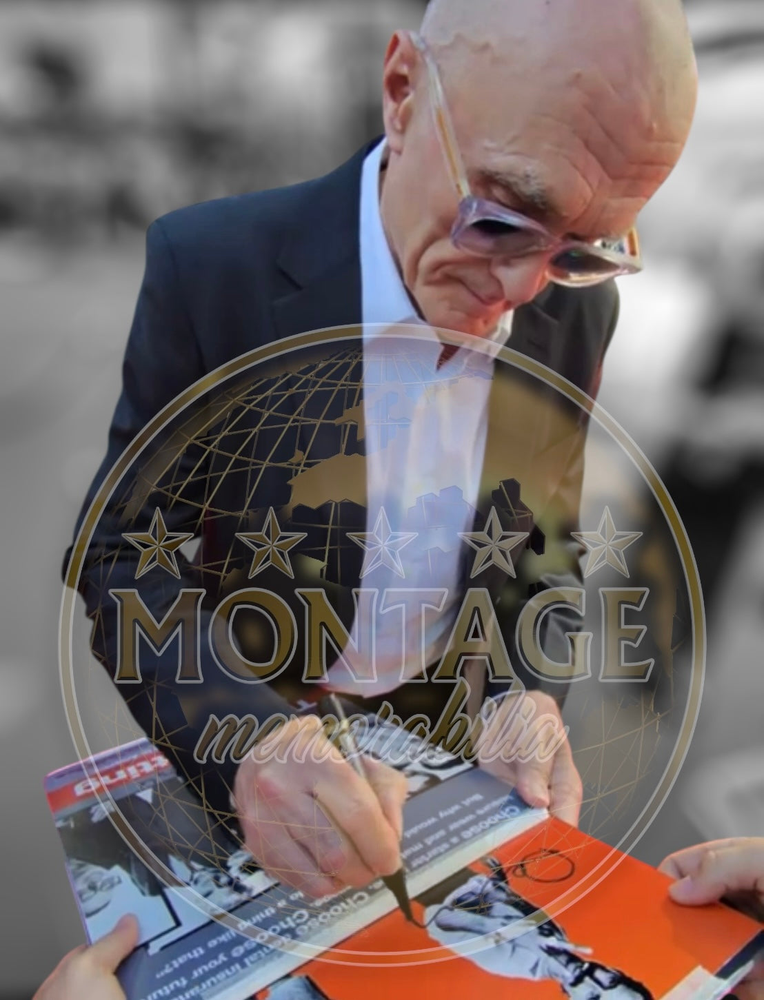 DANNY BOYLE SIGNED TRAINSPOTTING 16x12 PHOTO (ACG CERT AG16558)