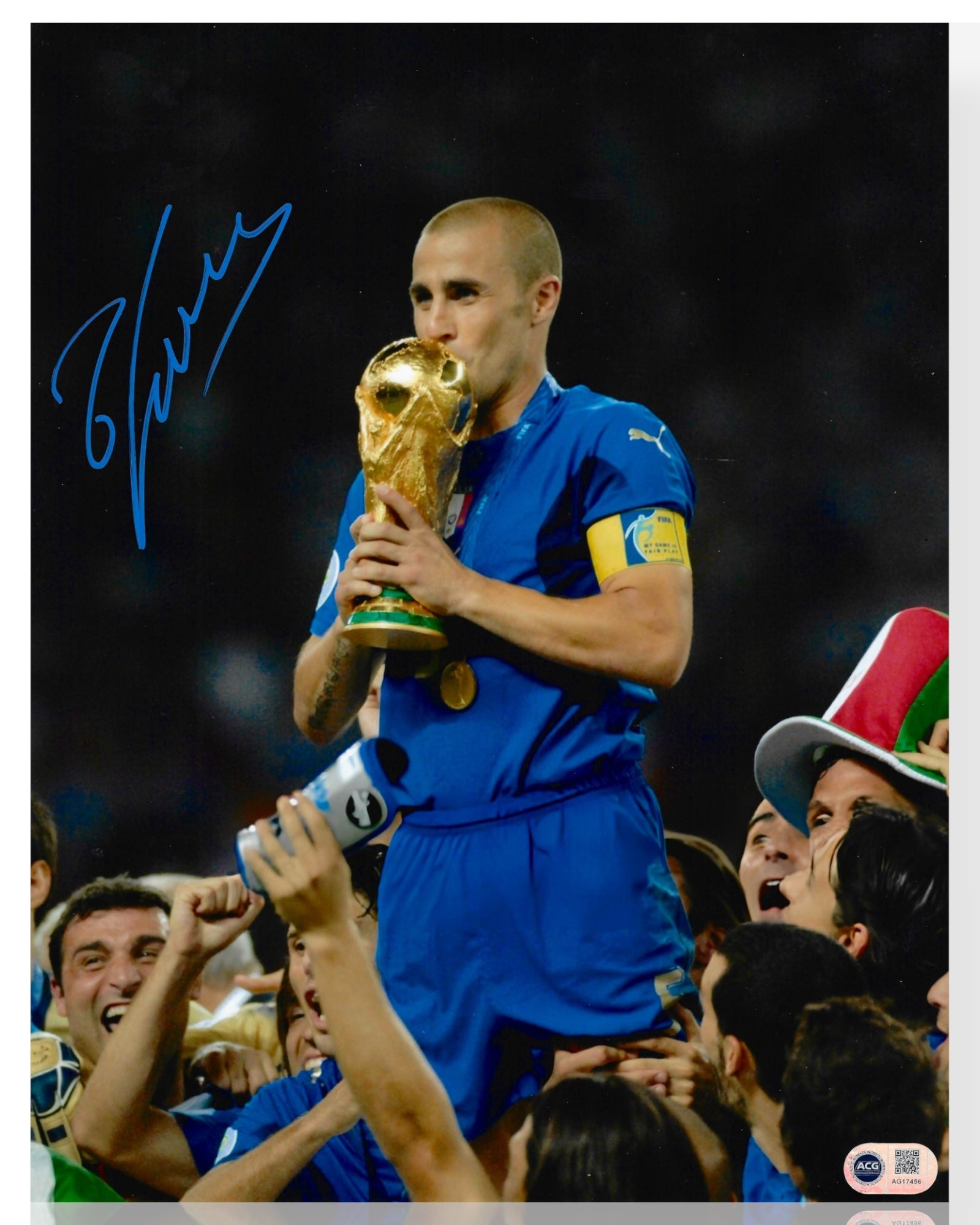 FABIO CANNAVARO SIGNED ITALY 06 WORLD CUP WINNER 14x11 PHOTO (ACG CERT AG17456)