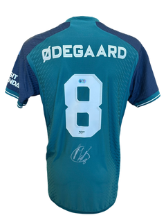 MARTIN ODEGAARD SIGNED ARSENAL FC PLAYER 2023/24 AWAY SHIRT (ACG CERT AG17229))-1