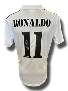 RONALDO NAZARIO SIGNED REAL MADRID 2002 HOME SHIRT (ACG CERT AG16631)-1
