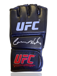 GUNNAR NELSON SIGNED UFC AUTOGRAPH FIGHT GLOVE (ACG CERT AG17557)-1