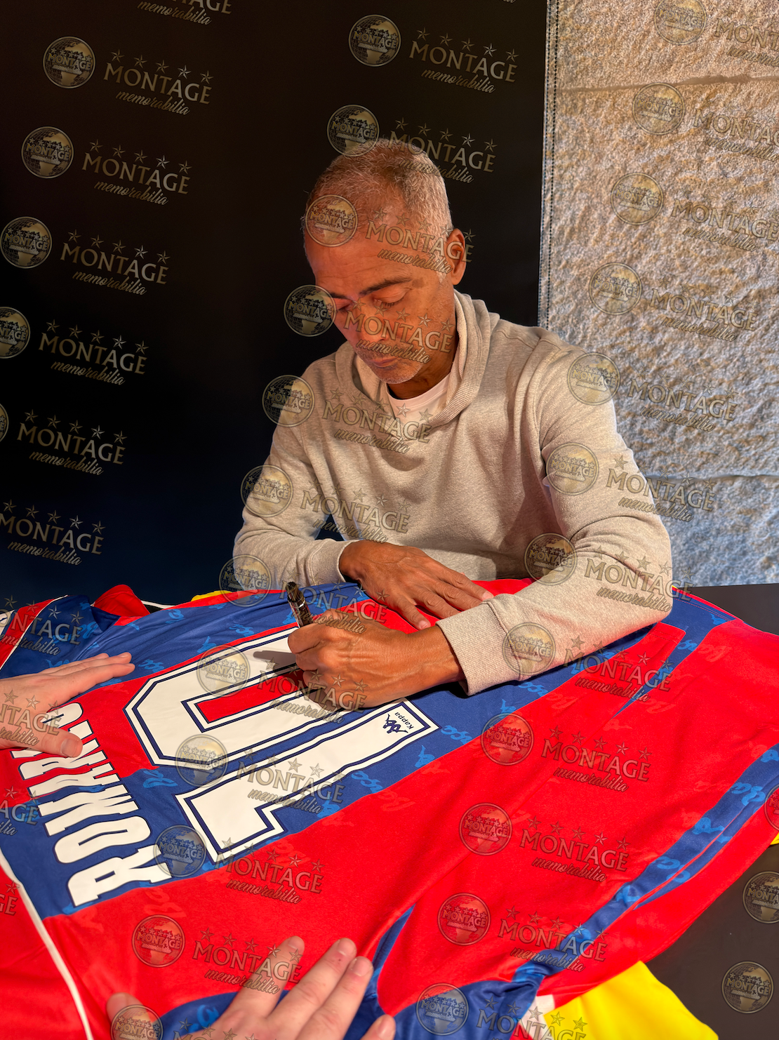 ROMARIO SIGNED FC BARCELONA 1992/95 HOME SHIRT (ACG CERT AG17894)-4