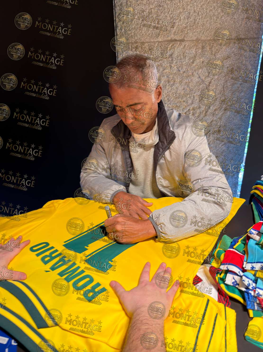 ROMARIO SIGNED BRAZIL 1994 WORLD CUP HOME SHIRT (ACG CERT AG17891)-2
