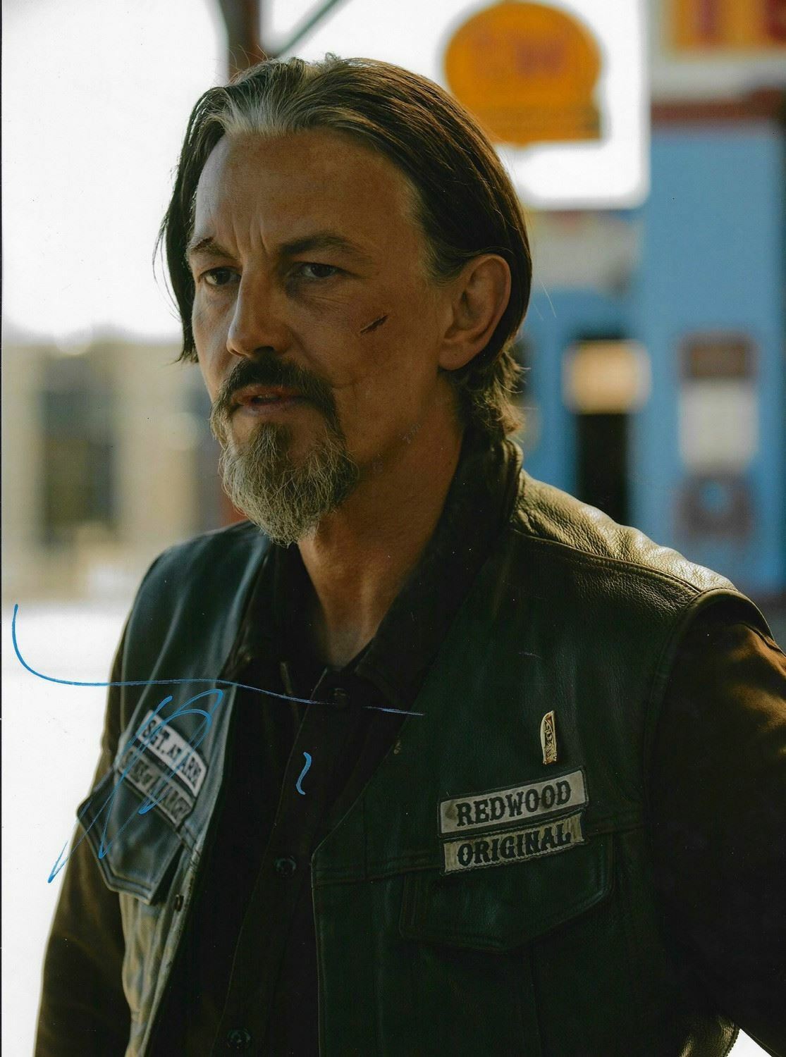 TOMMY FLANAGAN SIGNED CHIBS SONS OF ANARCHY 16x12 PHOTO (AFTAL COA)